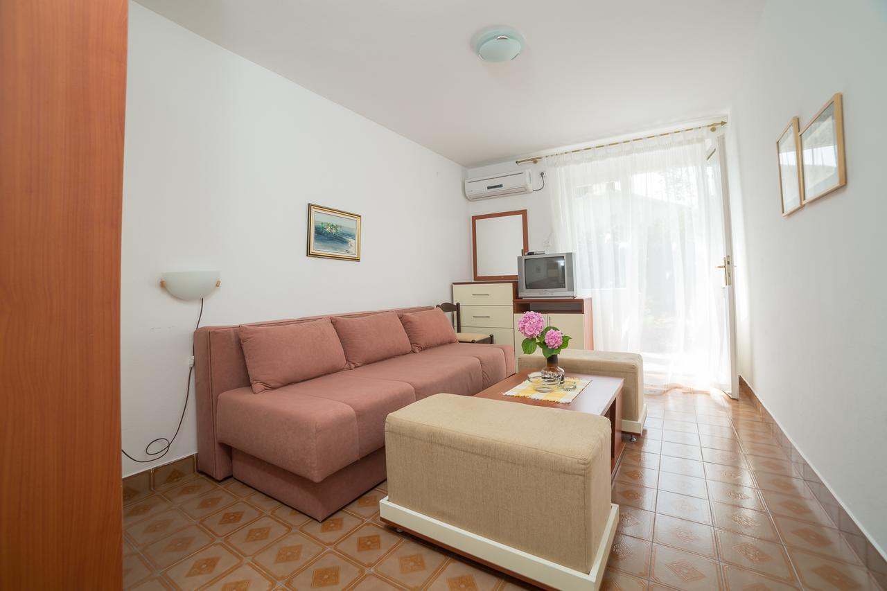 Sofija Apartments スヴェティ・ステファン エクステリア 写真